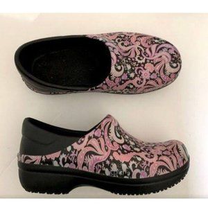 Stylish Black and Pink Women's Clogs